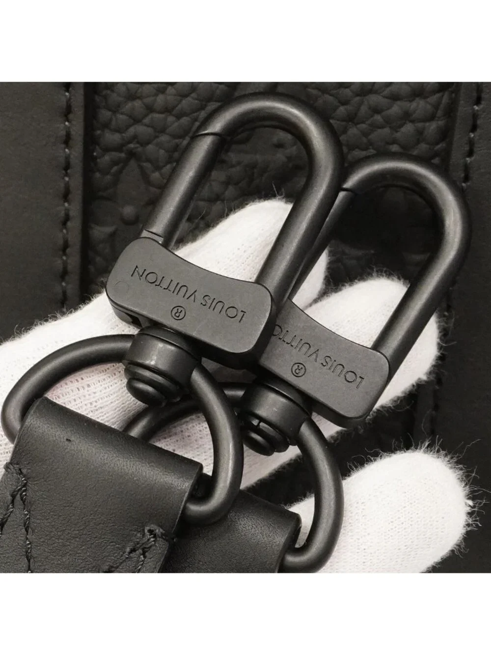 Louis Vuitton Handbag Monogram Taurillon Keepall Bandouliere 25 Black 2-Way